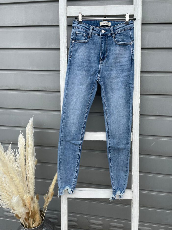 highwaist-skinny-jeans-superb