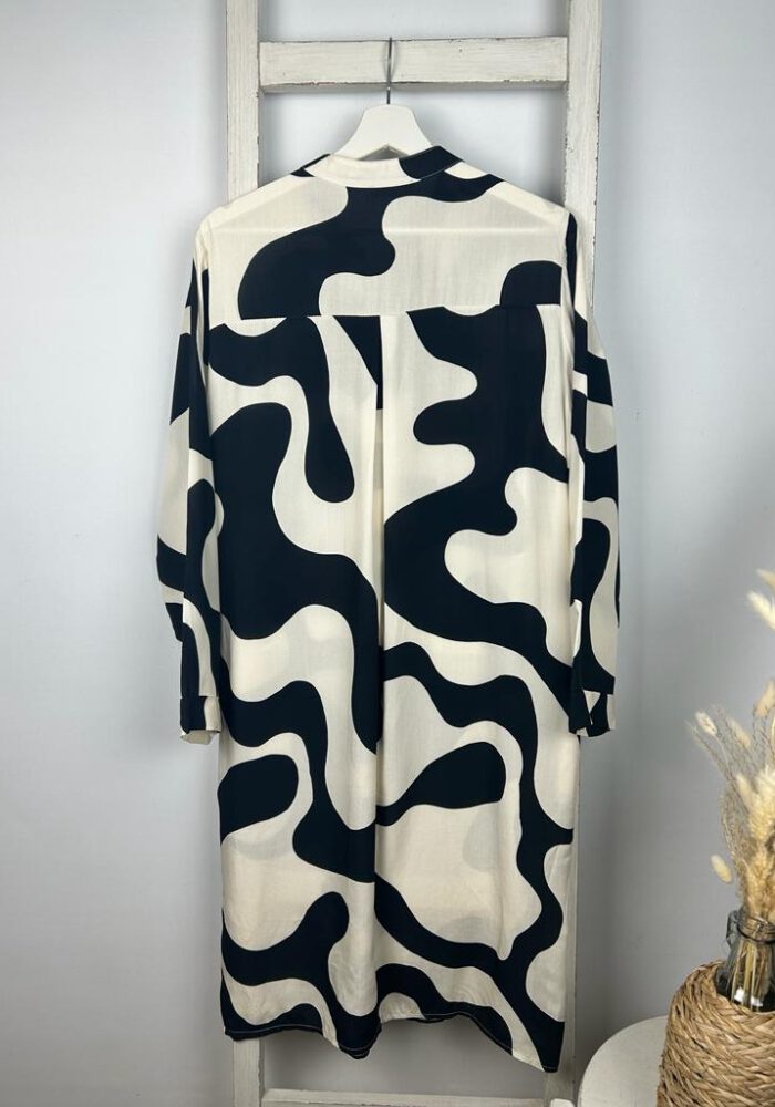 Gemustertes Blusenkleid mit langem Arm