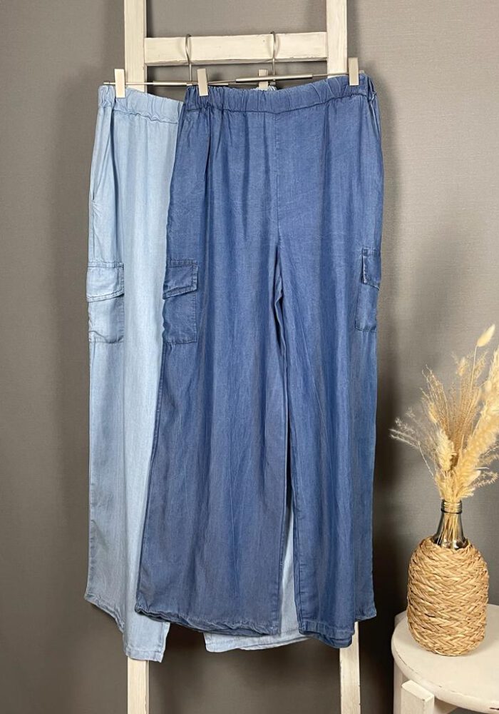 Dünne Jeans-Cargohose mit weitem Bein