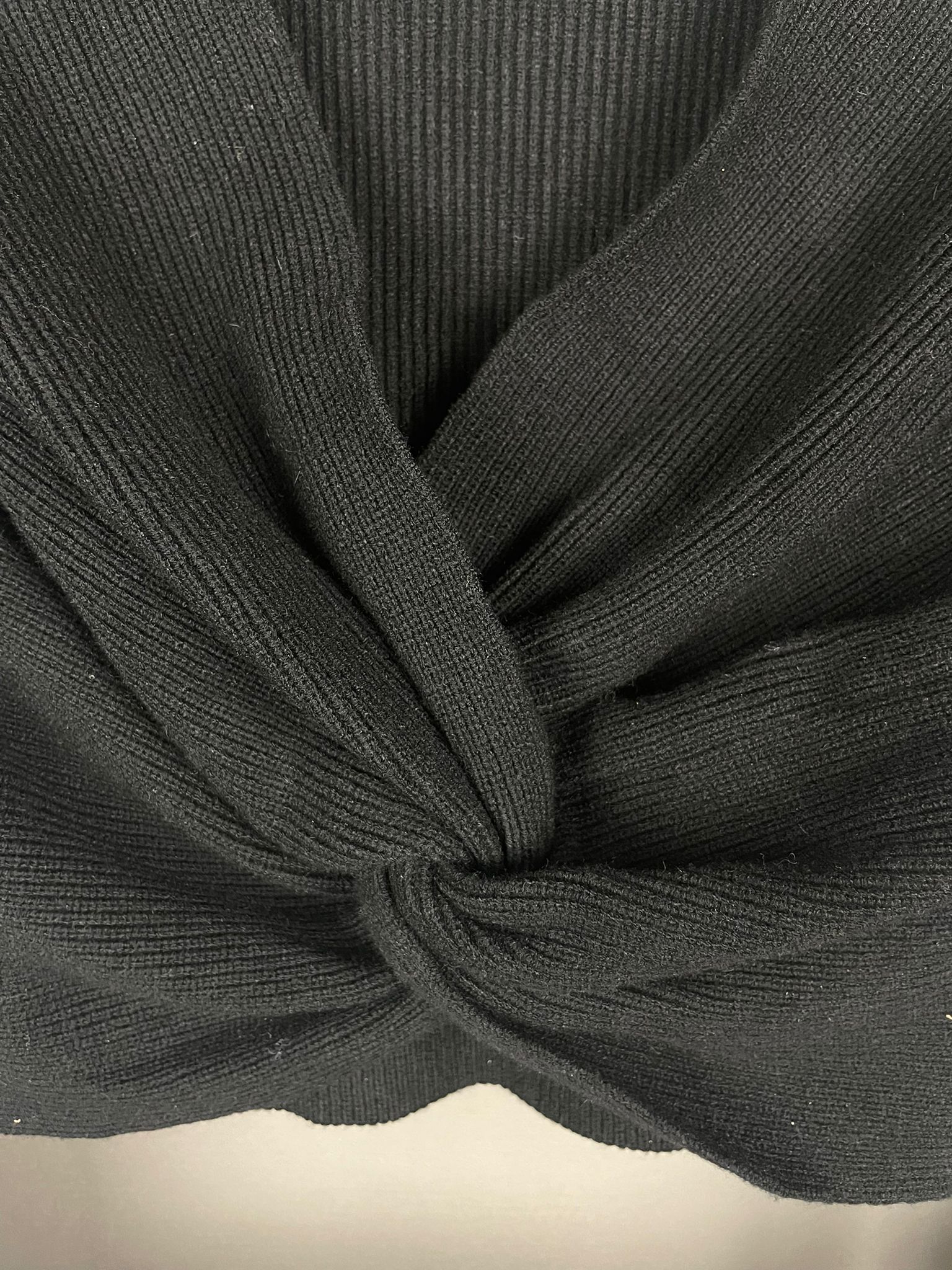 Crop Ripp-Pullover mit Wrap-Ausschnitt