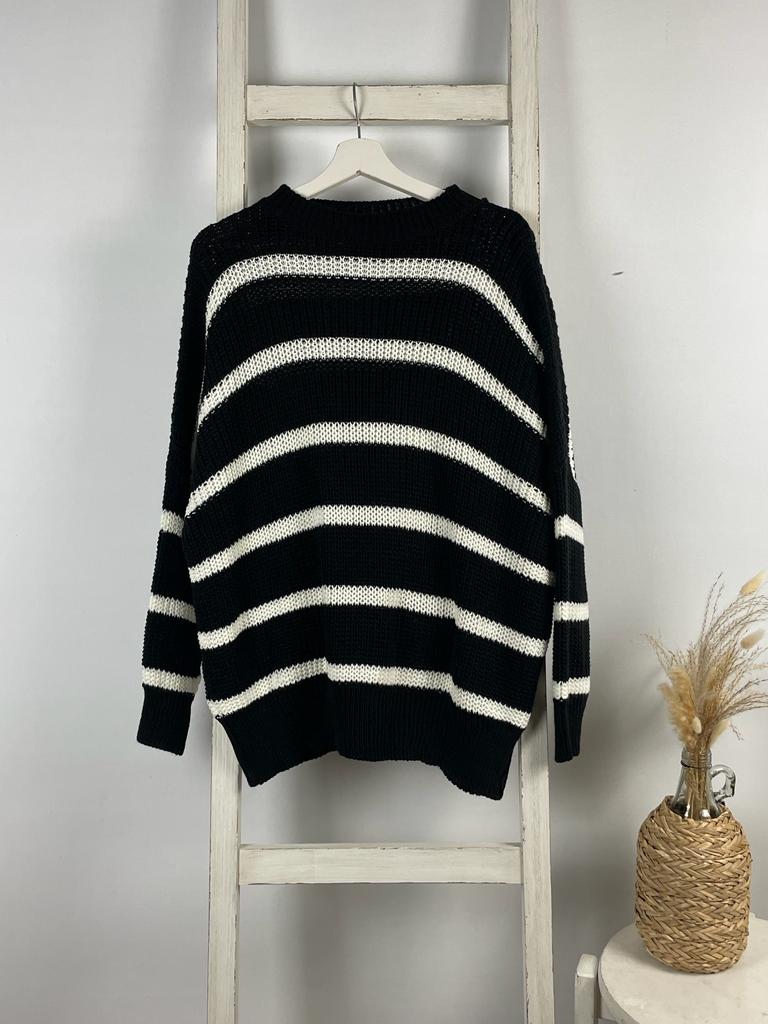 Pullover Stripes