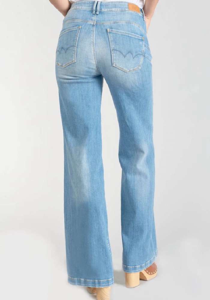 High Flared Jeans