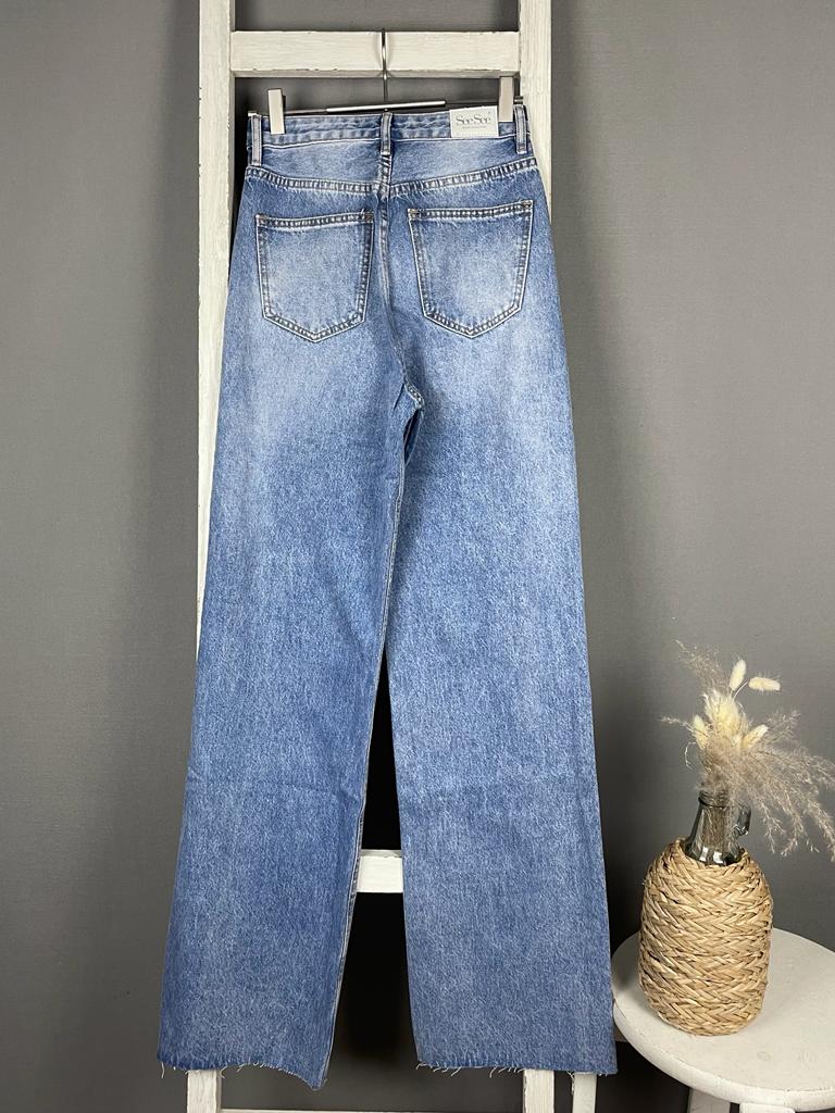 Lange Jeans mit geradem Bein
