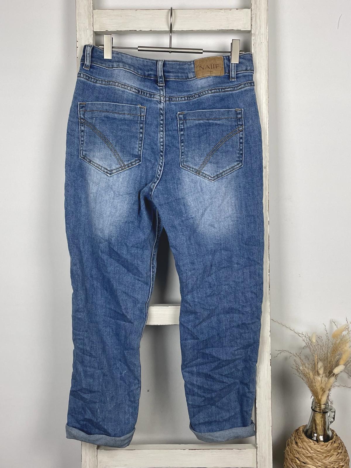 Jeans mit Knopfleiste in Brauntönen