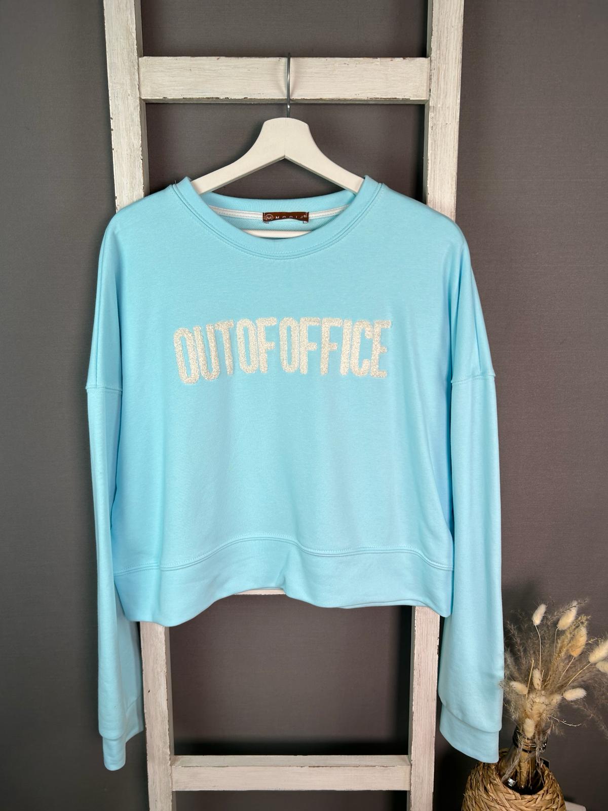 Sweater mit Flokati ” OUT OF OFFICE”
