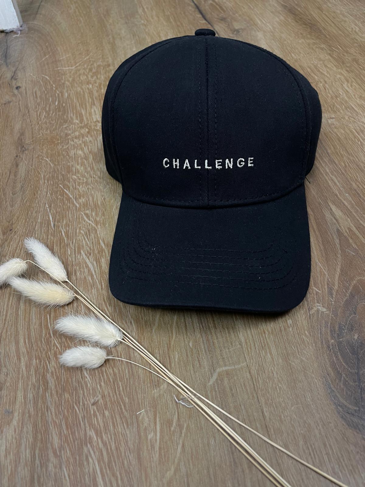 Cap mit Challenge Stick