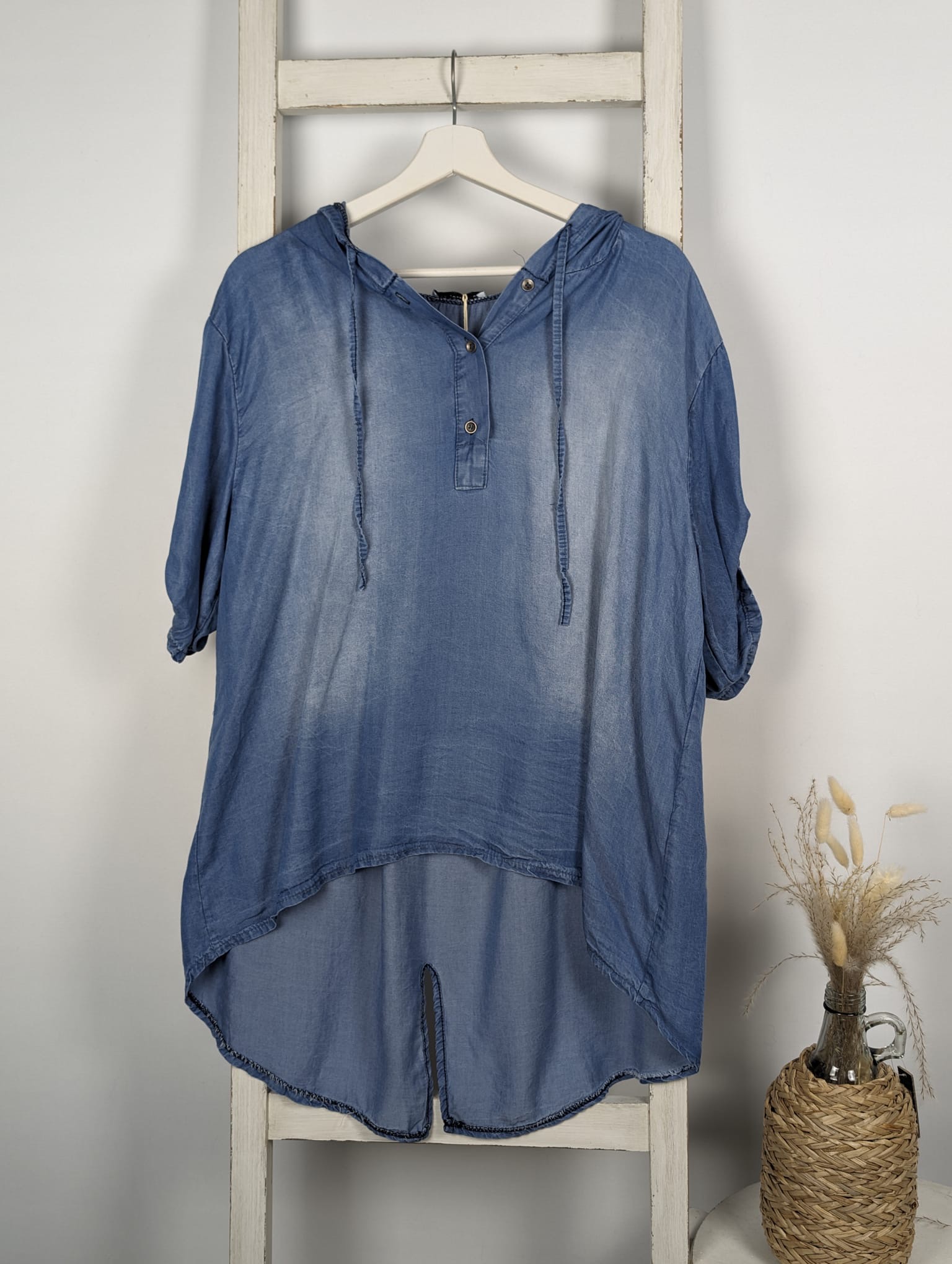 Jeansbluse mit Kapuze