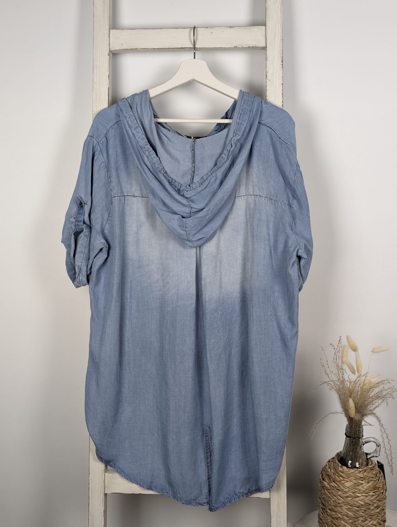 Jeansbluse mit Kapuze