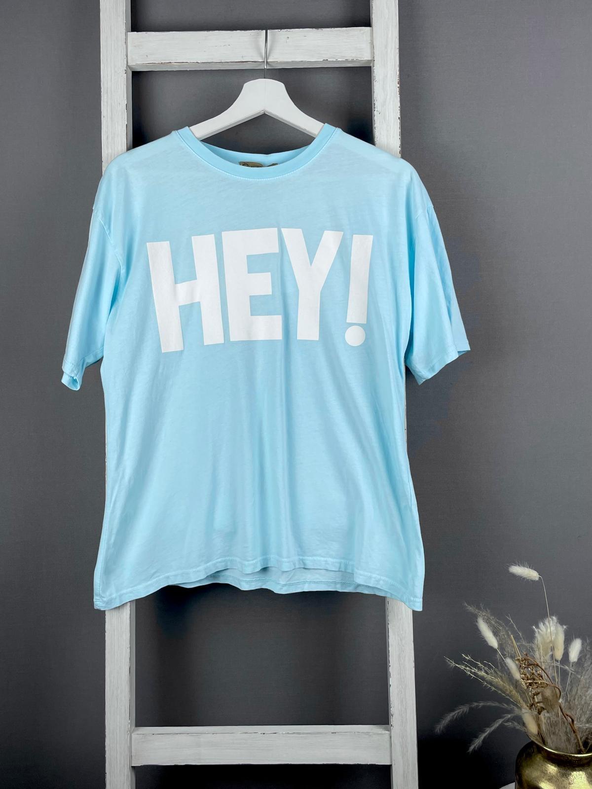 T-Shirt mit HEY Aufdruck