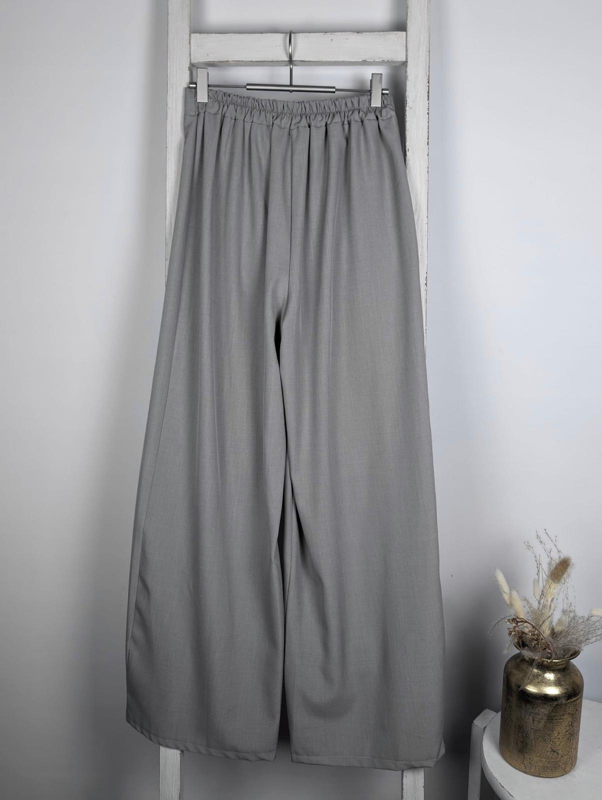 Wide Leg Hose mit Wrap Detail