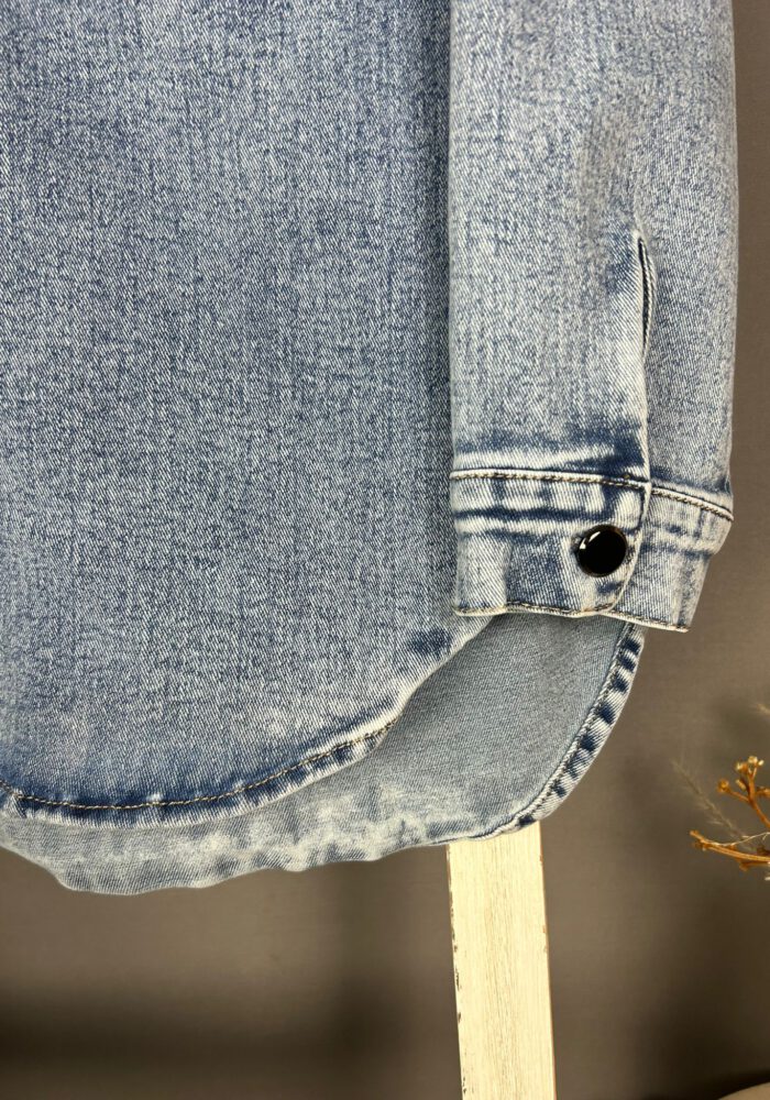 Oversize Jeansjacke mit Brusttaschen
