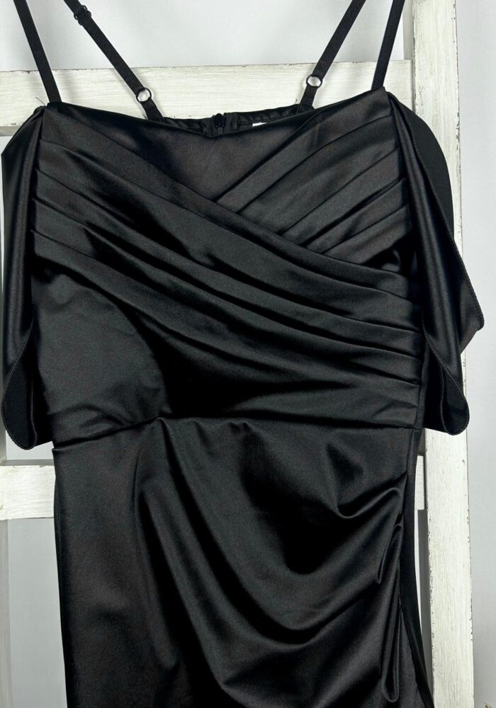 Elegantes Silky Kleid