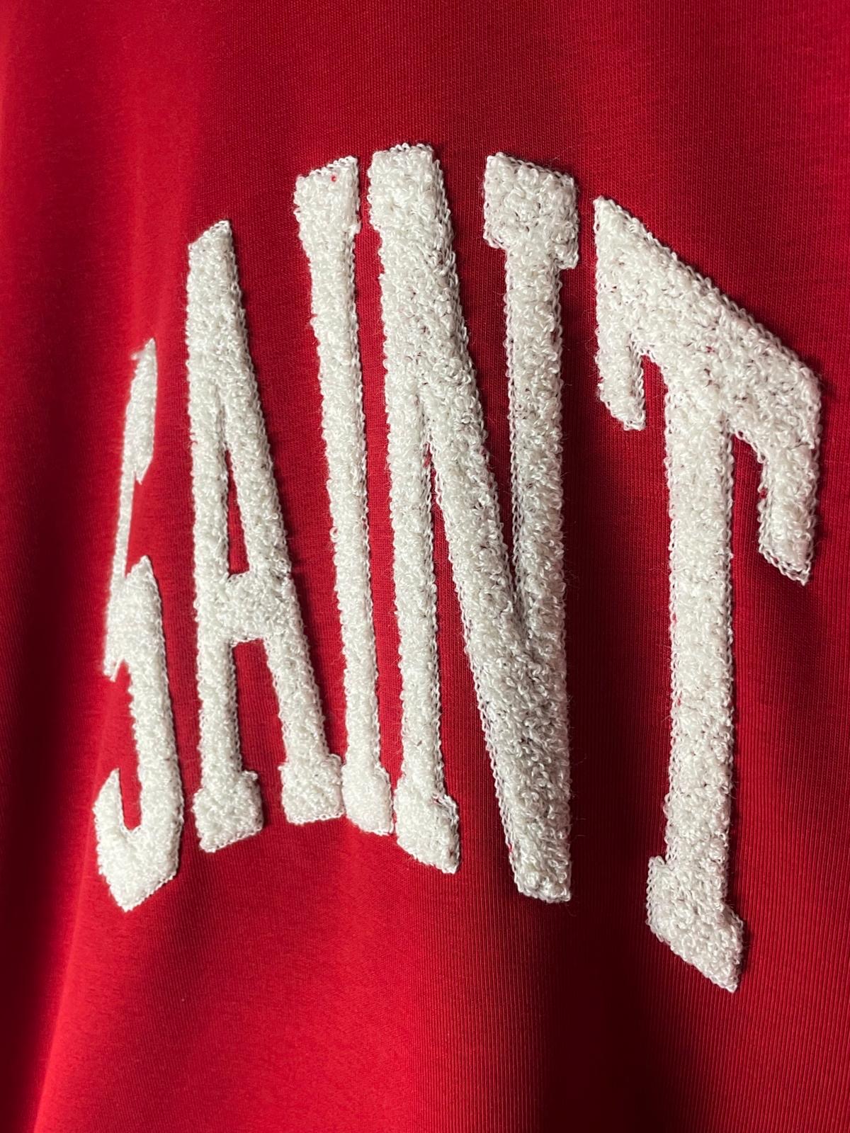 Sweater mit Flokati “SAINT” Druck