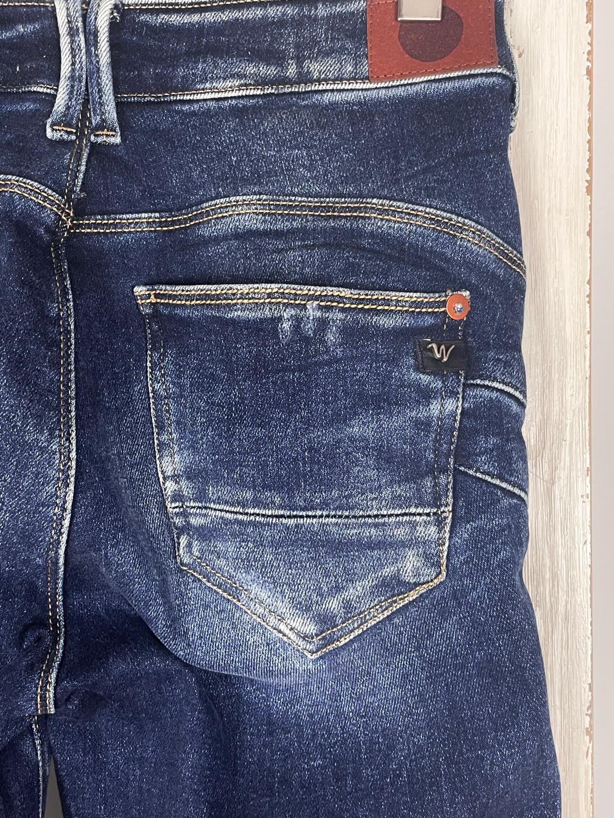 LES TEMPS DES CERISES  PULP High Jeans mit schräger Knopfleiste