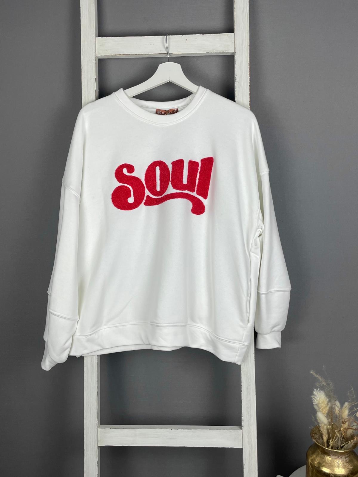 Sweater mit “Soul” Flokati-Schriftzug