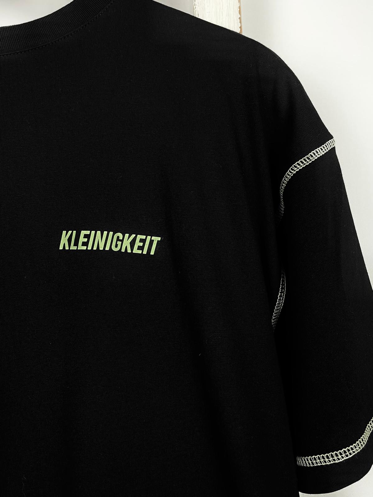 Kleinigkeit Men T-Shirt WLADIMIR STITCHKO