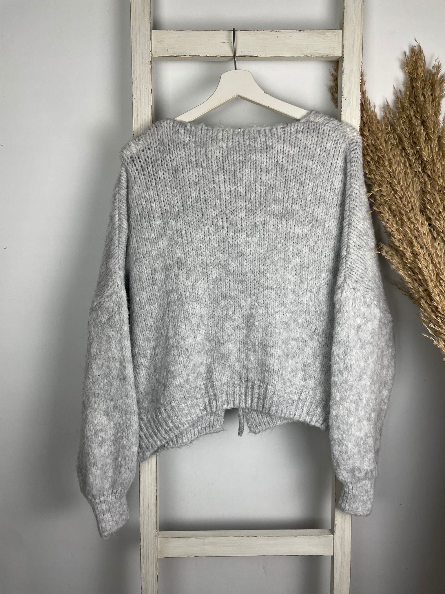 Langärmliger Cardigan mit Schleifen