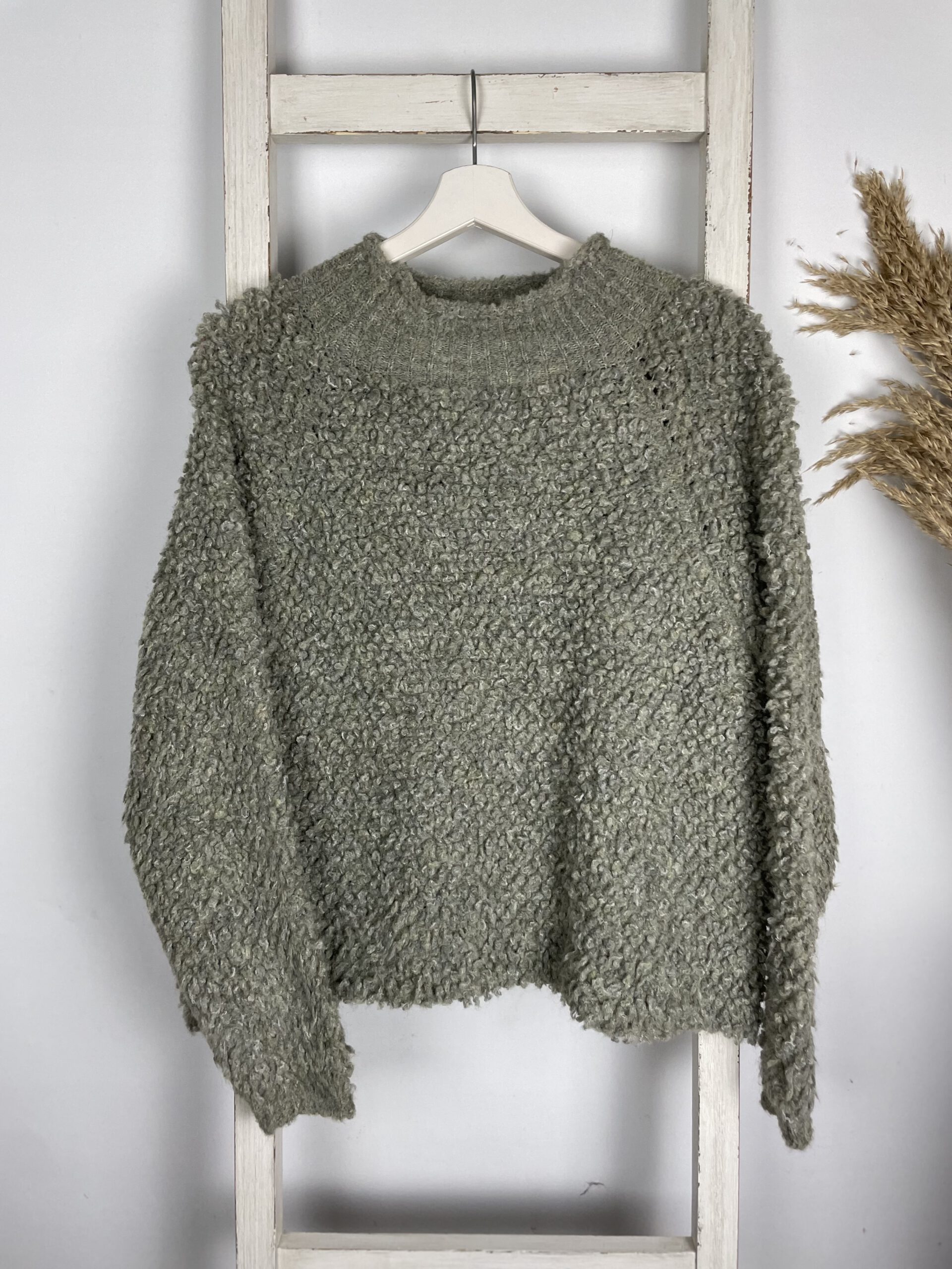 Bouclé Pullover