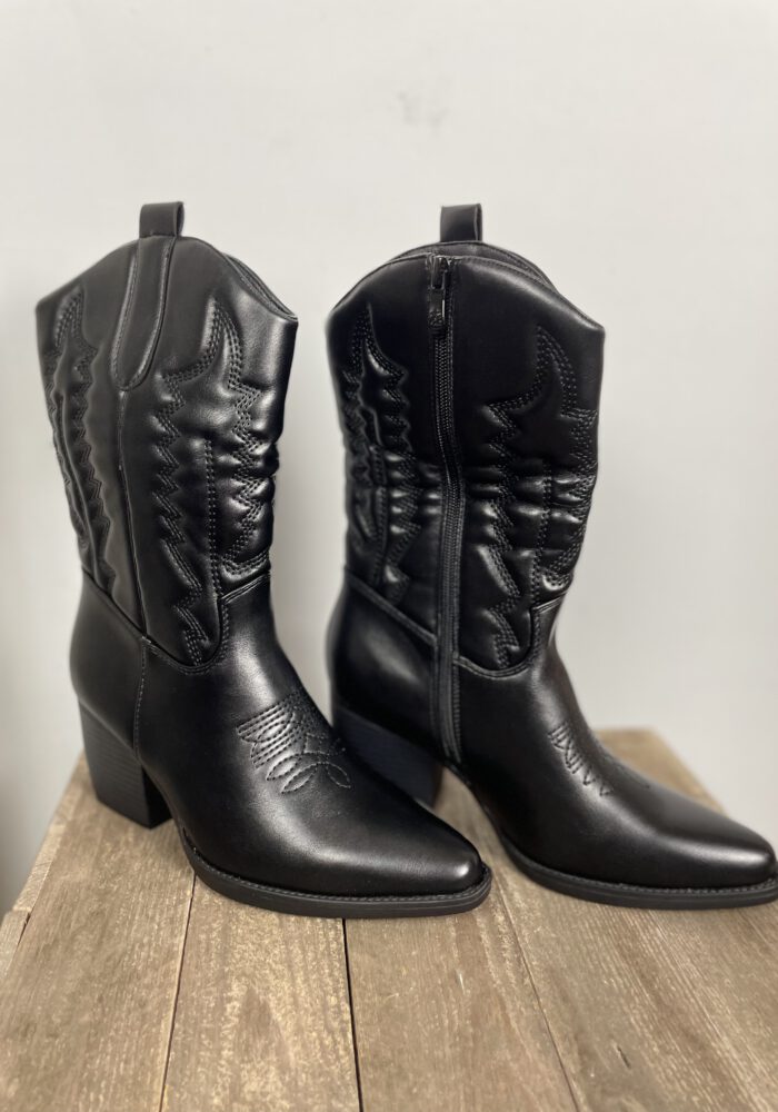 Schwarze Cowboy Boots