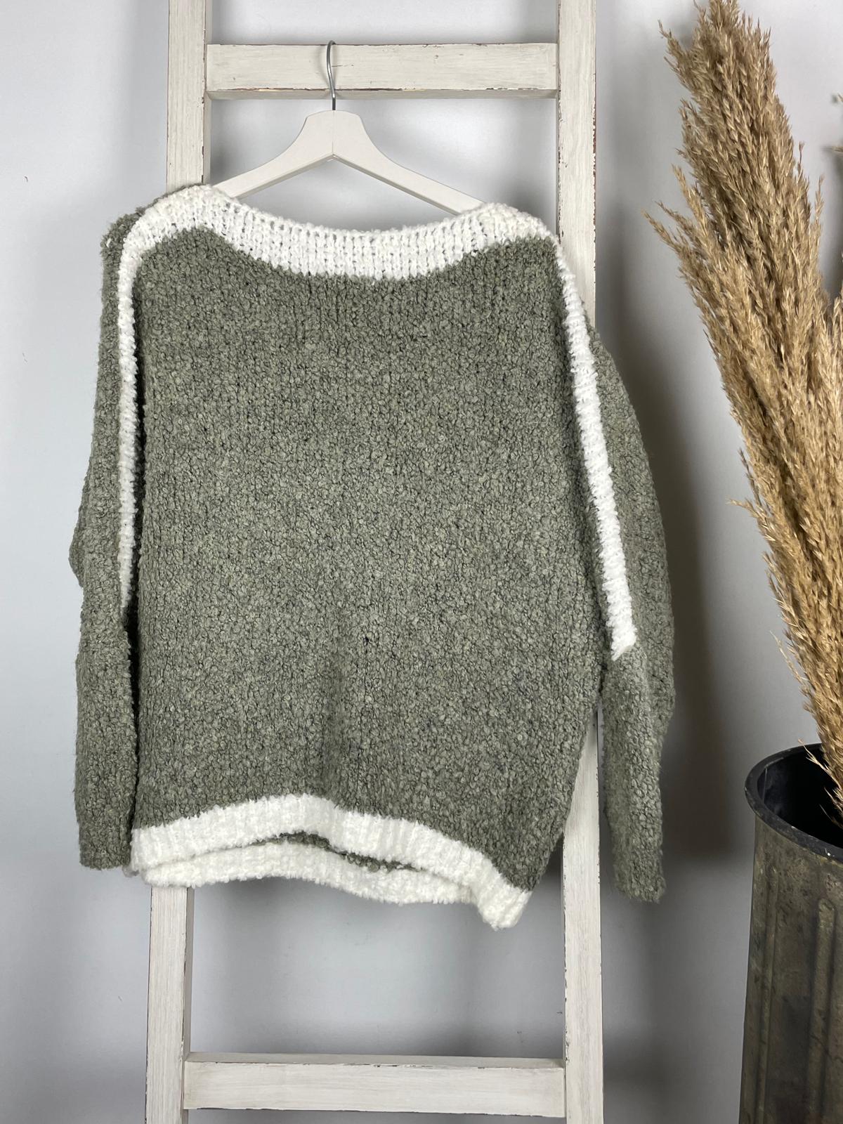 Bouclé Pullover mit Kontrast-Streifen