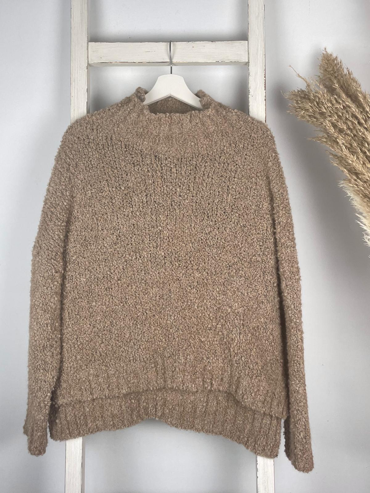 Bouclé Vokuhila Turtleneck Pullover