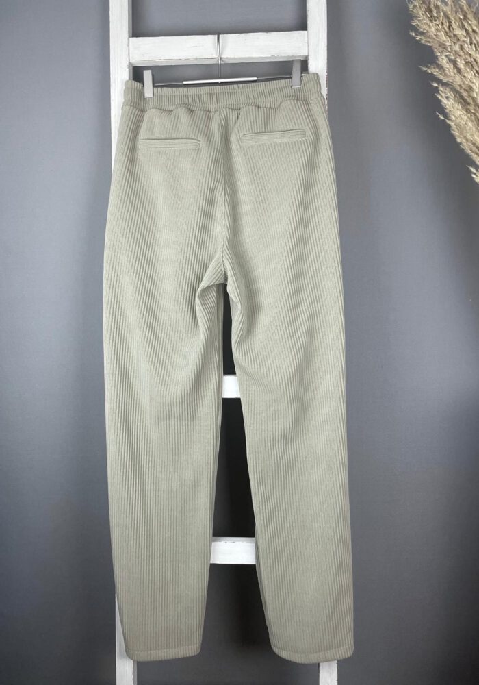 Cordhose mit Biese