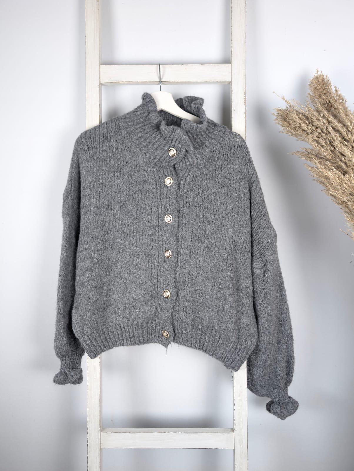 Cardigan mit edlen Knöpfen und Rüschendetails