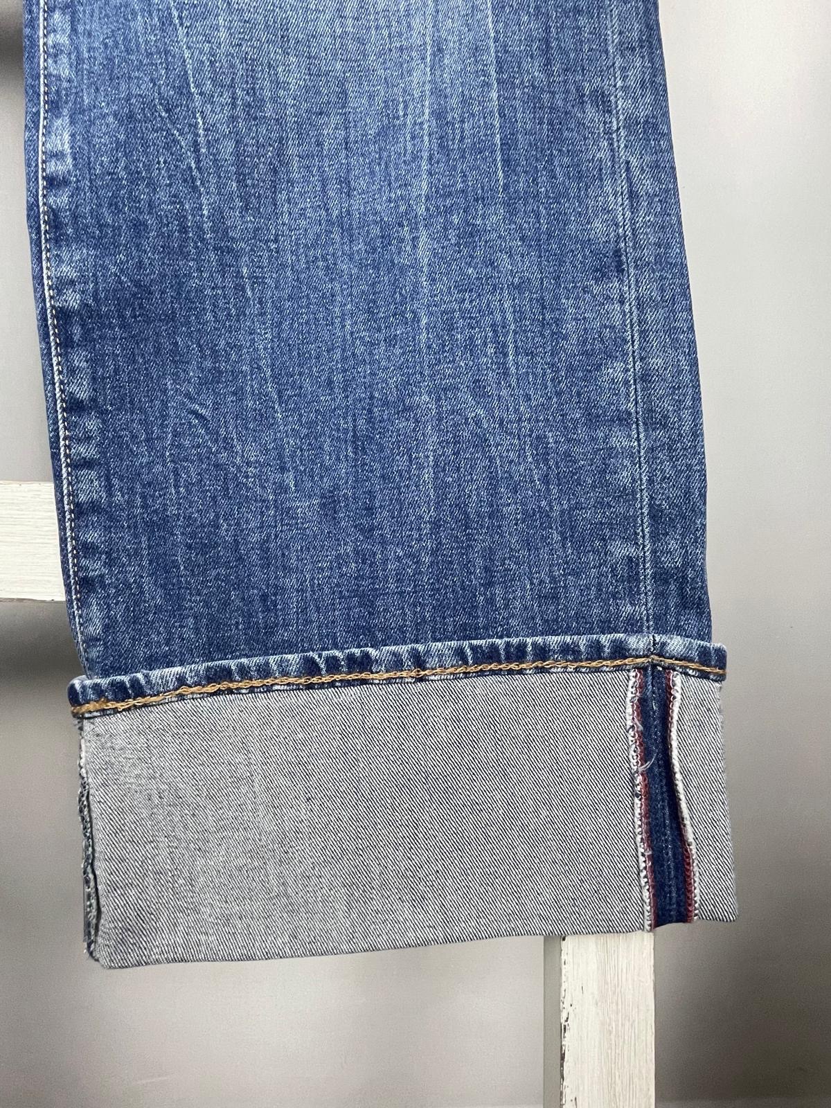 LE TEMPS DES CERISES “REVERS” destroyed Jeans mit Umschlagsaum