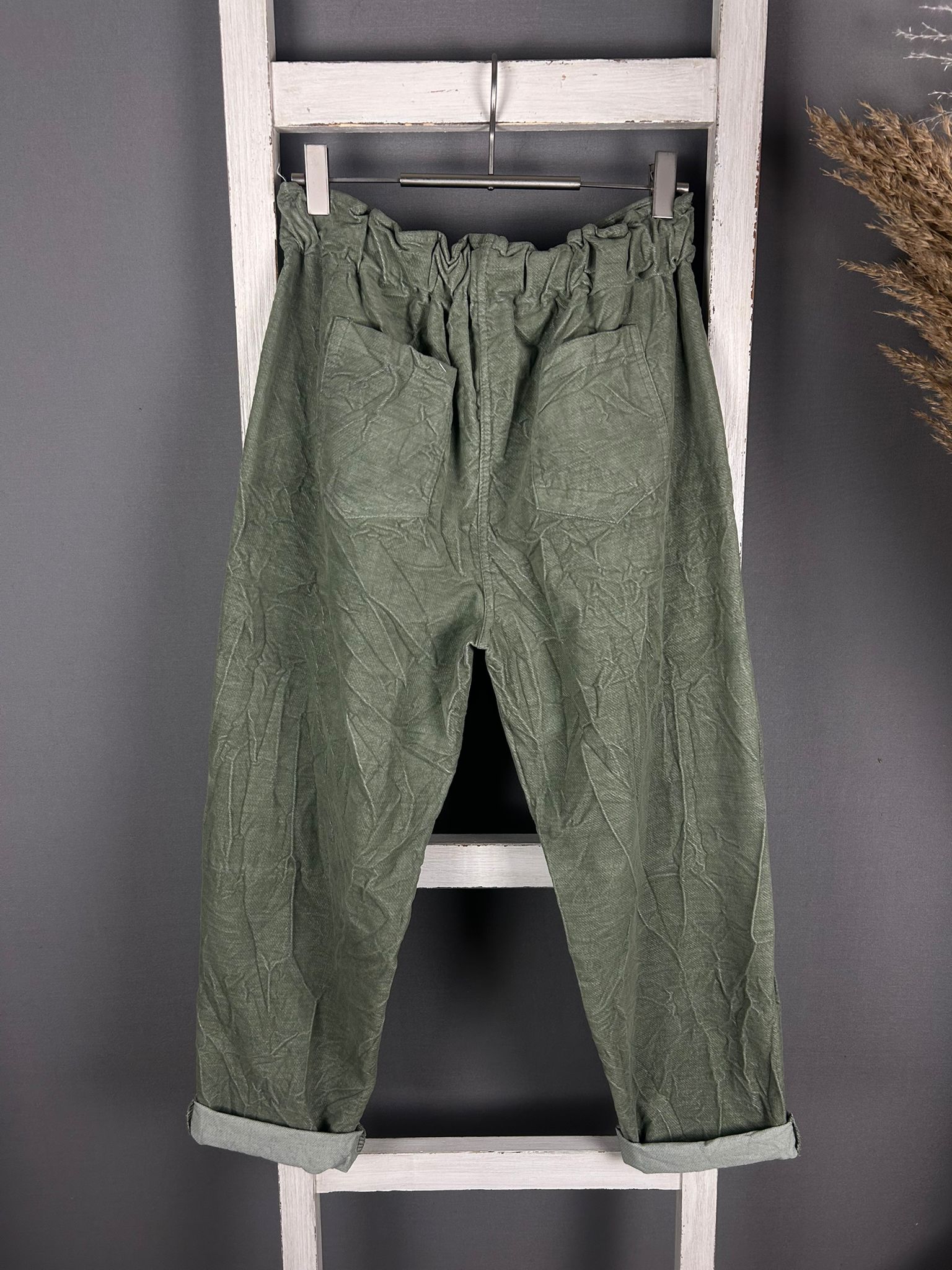 Paperbag Joggpants mit Kordeleinzug