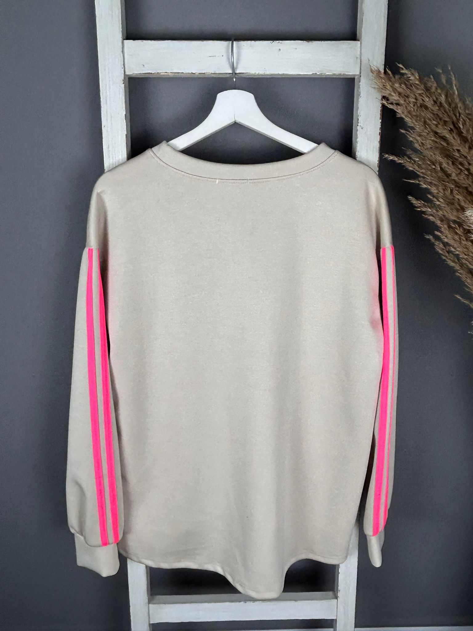 Scuba Sweater mit Neon-Streifen