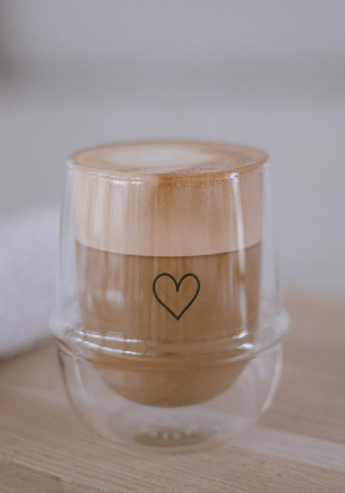 EULENSCHNITT Doppelwandiges Cappuccino Glas HERZ