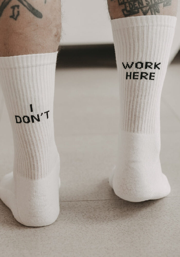 EULENSCHNITT Socken I DON'T WORK HERE