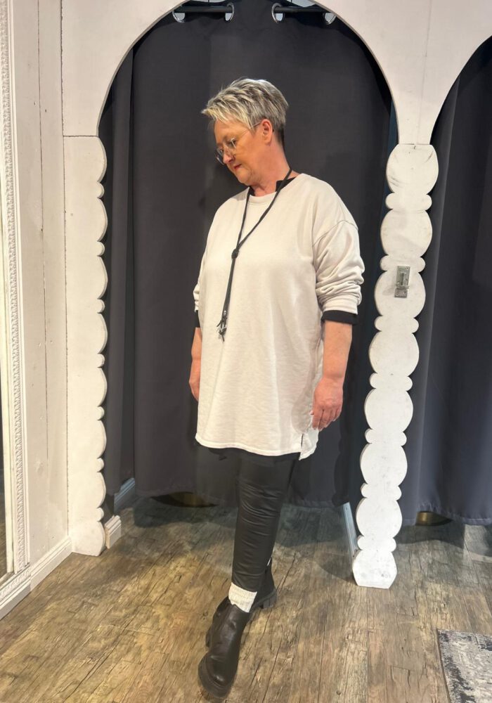 Schlichter Longsweater