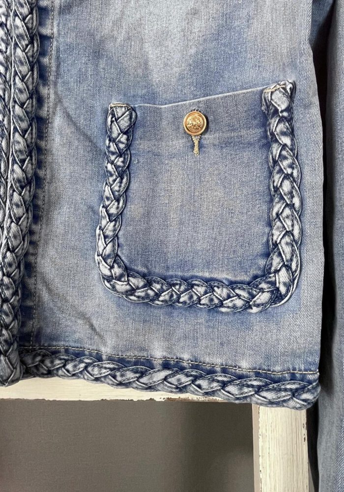 Jeansjacke mit Flechtdetails
