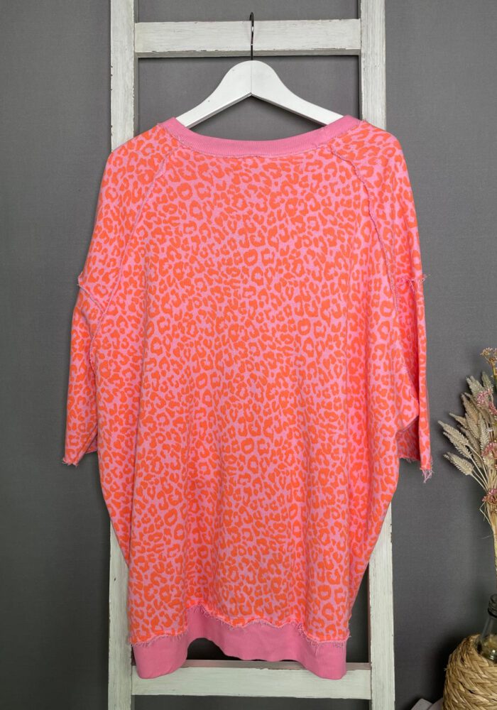 Kurzarm Sweater mit Leo-Muster