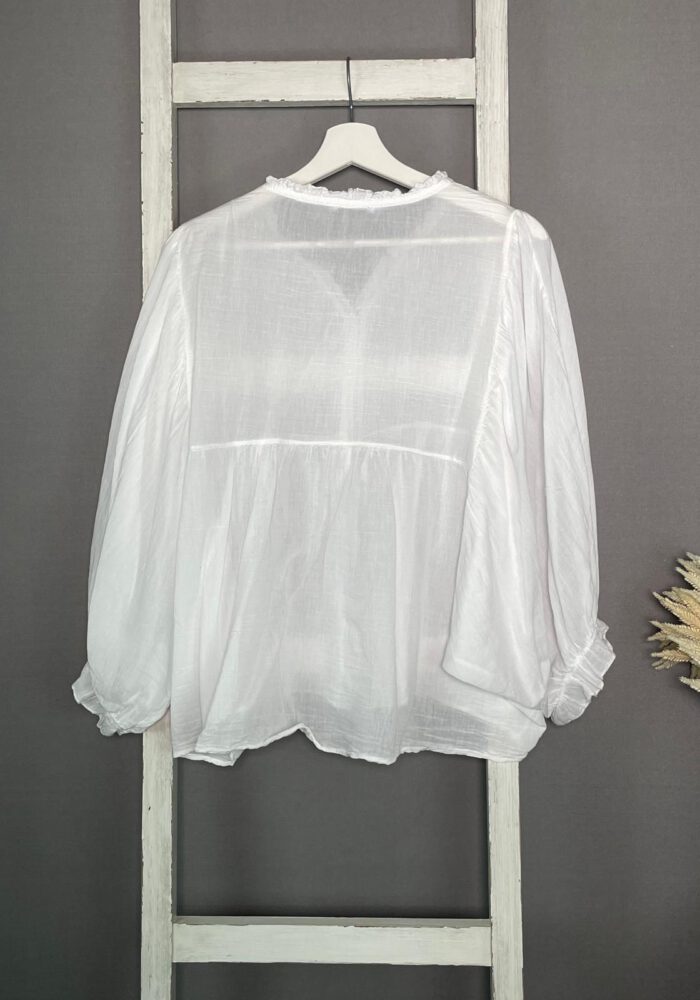 Durchsichtige Bluse mit Rüschenkragen und Knopfleiste
