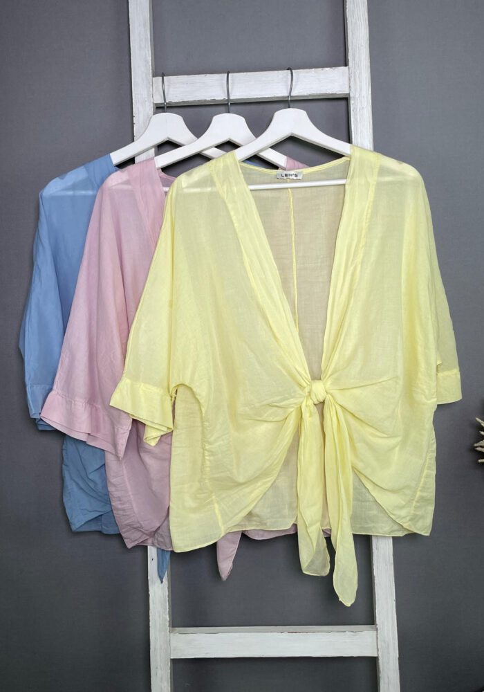 Luftige Bluse zum knoten