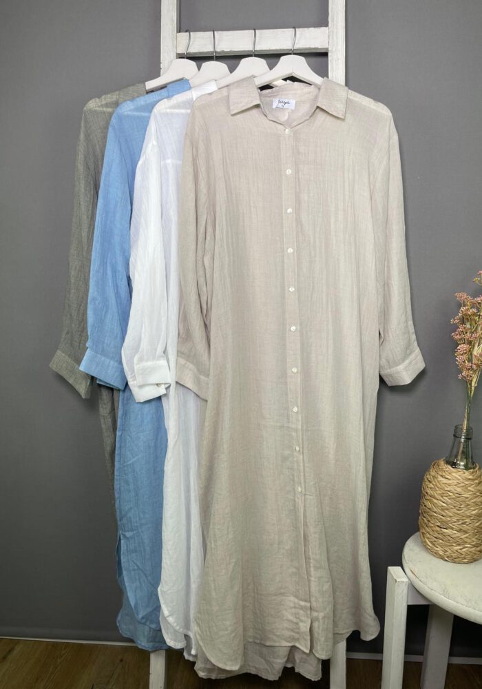 Luftiges Maxikleid mit Hemdkragen