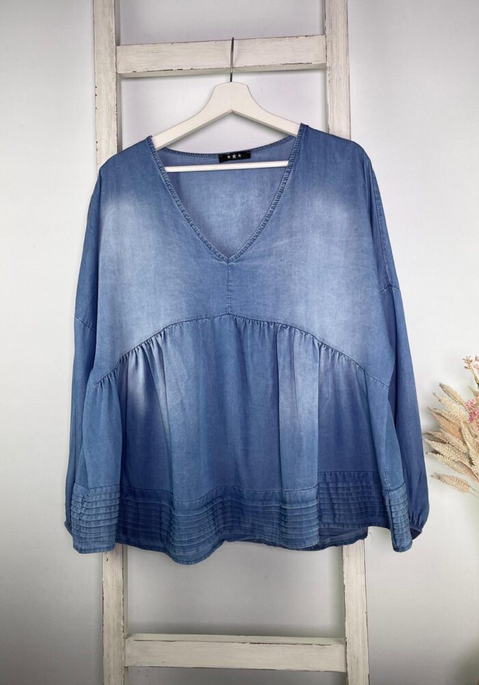 Jeansbluse mit eingelegten Falten am Saum