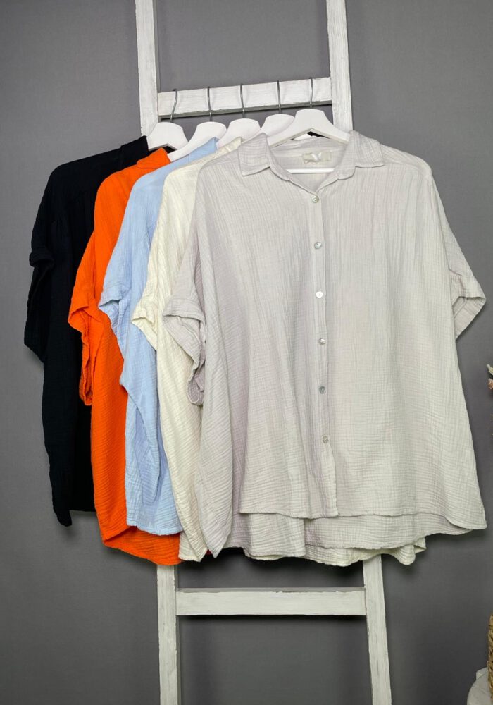 Musselin-Bluse mit kurzem Ärmel