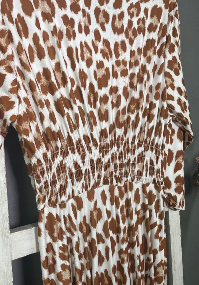 Gemustertes Travel Stoff Leo Kleid mit Wrap Ausschnitt