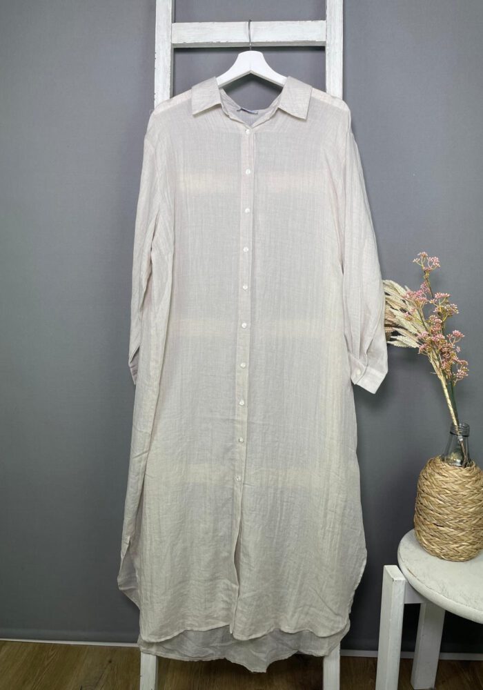 Luftiges Maxikleid mit Hemdkragen