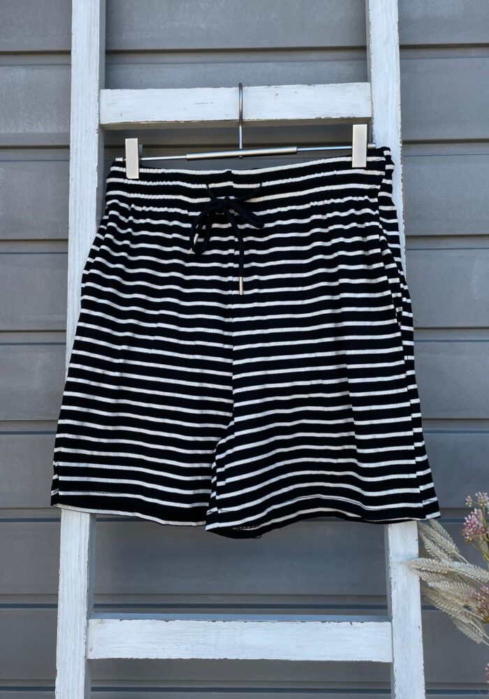 Gestreifte Ripp-Shorts